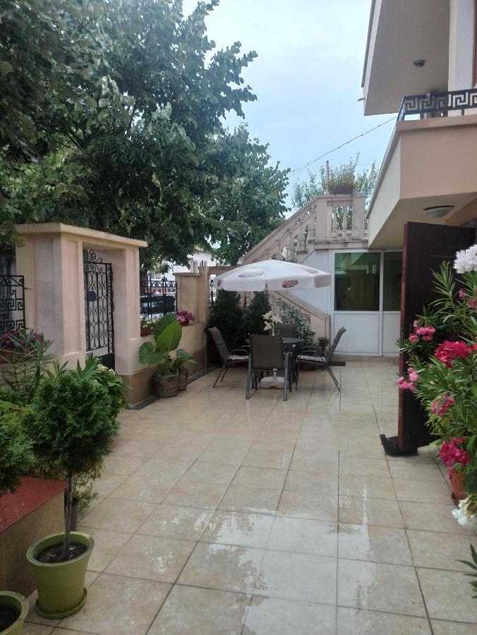Hotel Zoia Chernomorets Esterno foto