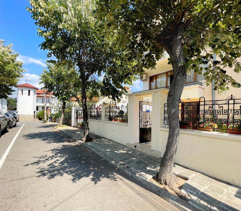 Hotel Zoia Chernomorets Esterno foto