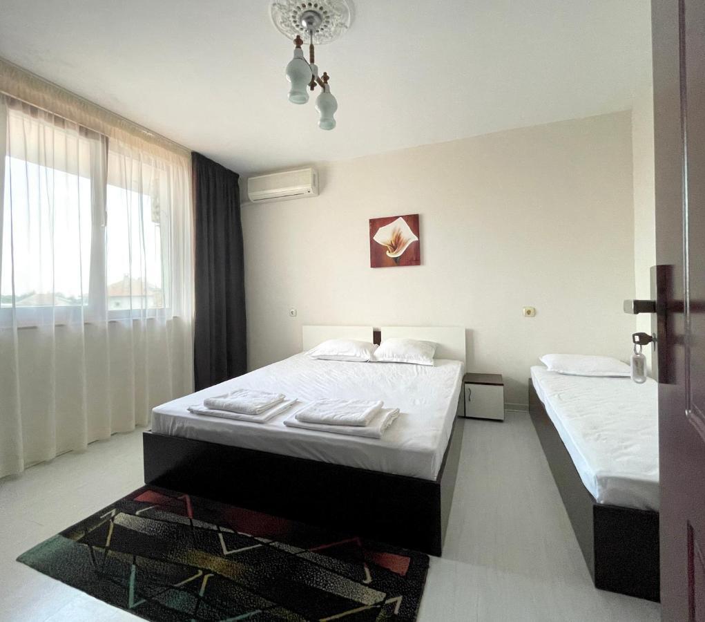 Hotel Zoia Chernomorets Esterno foto