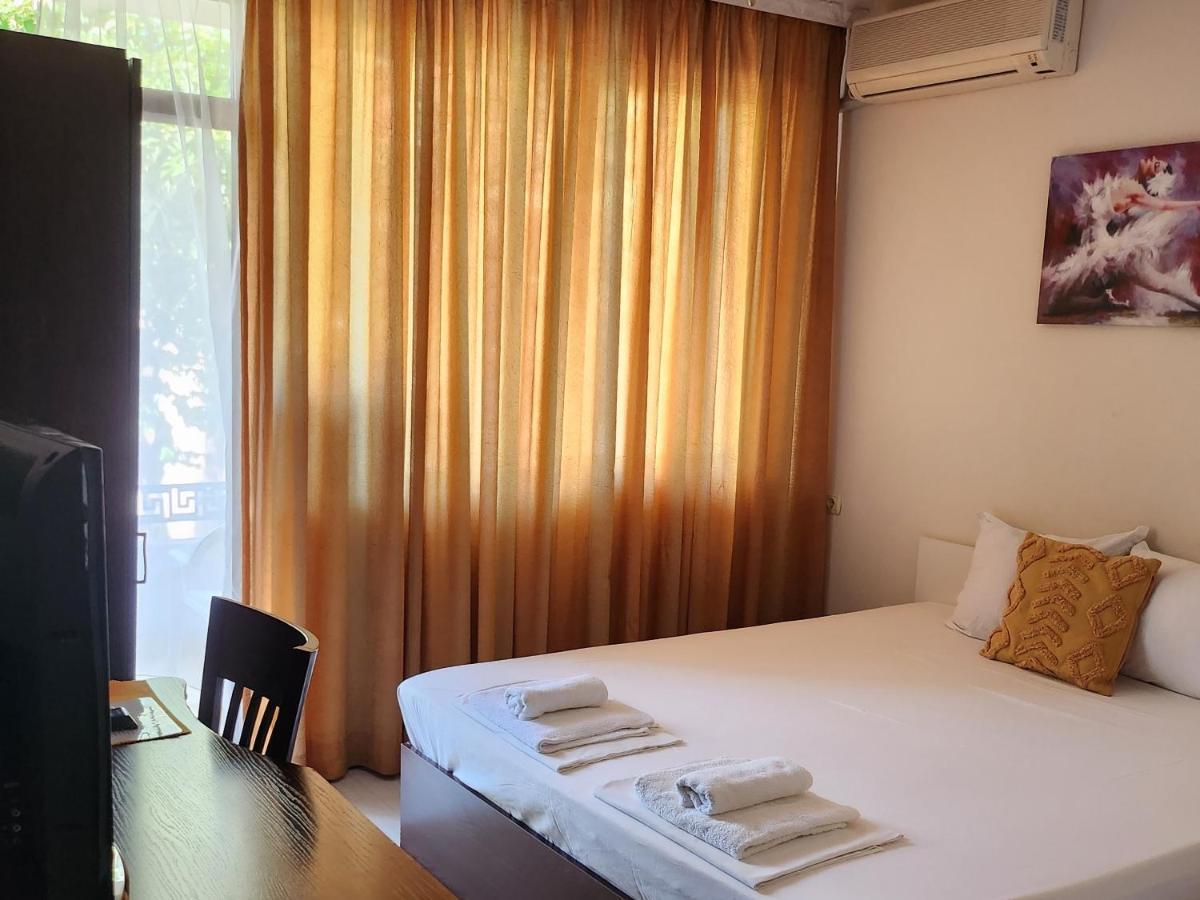 Hotel Zoia Chernomorets Esterno foto